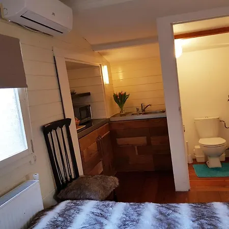 Bed and breakfast Lior 3*