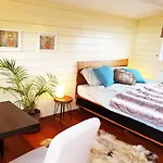 Lior Bed & Breakfast 3*